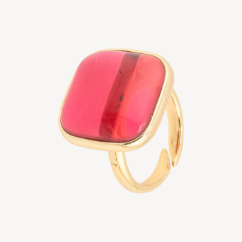 Square-shaped ring
