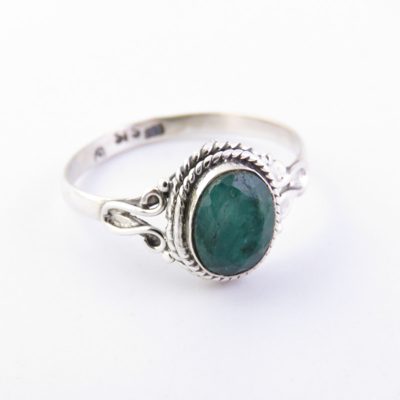 Emerald - silver ring