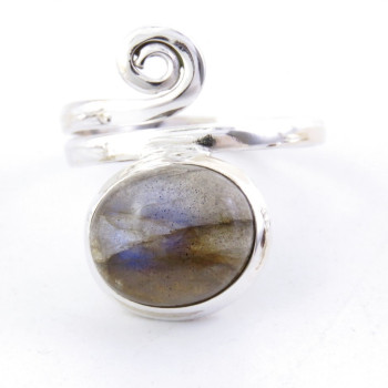 Labradorite - silver ring