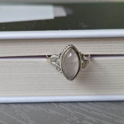 Rose quartz - silver ring