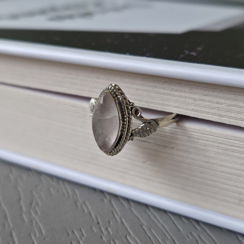 Rose quartz - silver ring