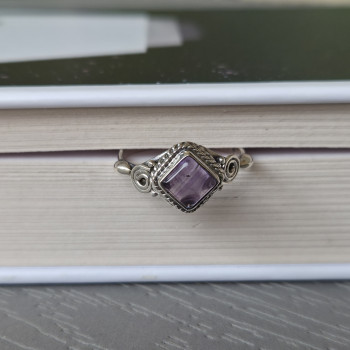 Amethyst - silver ring